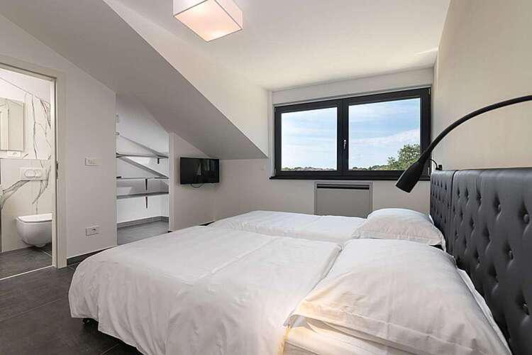 Seaview Apartment Funtana Luaran gambar