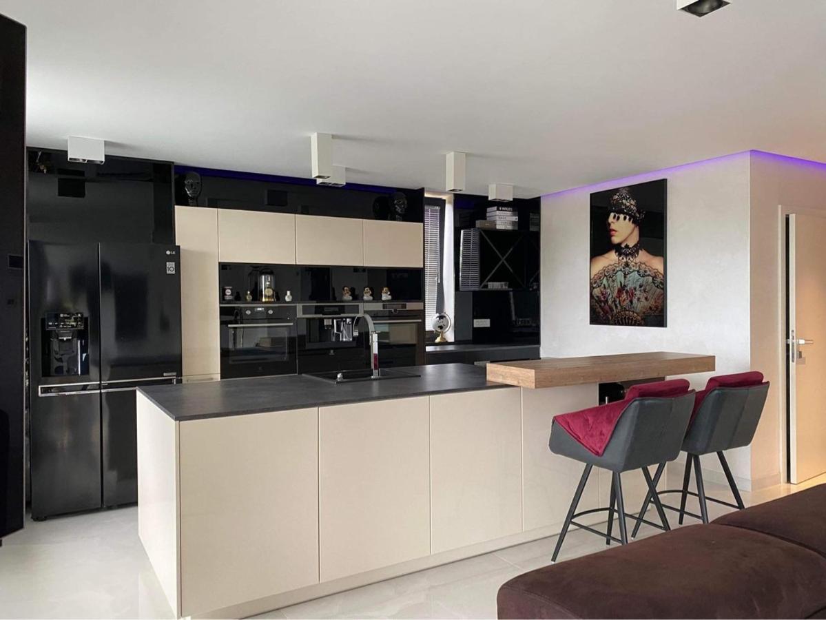 Seaview Apartment Funtana Luaran gambar
