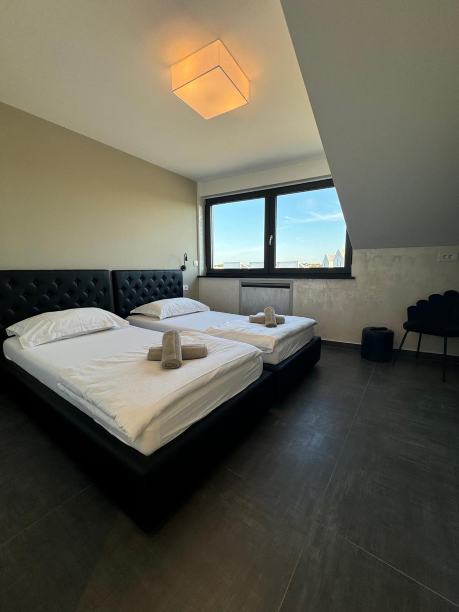 Seaview Apartment Funtana Luaran gambar